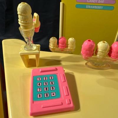Barbie Ice Cream Shoppe