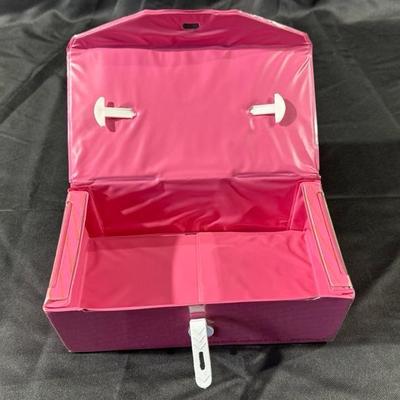 1984 Vintage Tara Toy Co American Beauty Carrying Cases and Purse for Barbie Dolls & Accessories