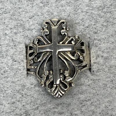 Sterling silver Cross fillagree Ring