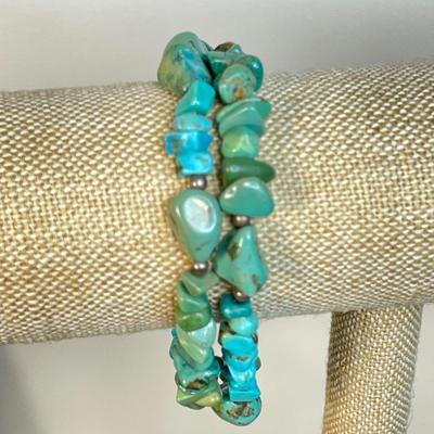 Turquoise beaded sterling toggle bracelet
