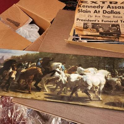 Canvas horse picture.