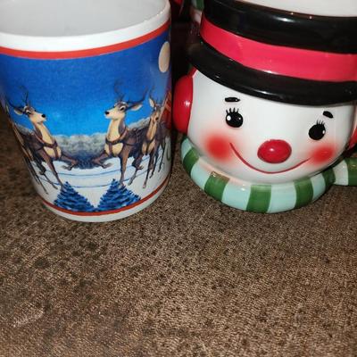 Lot of 12 Christmas mugs