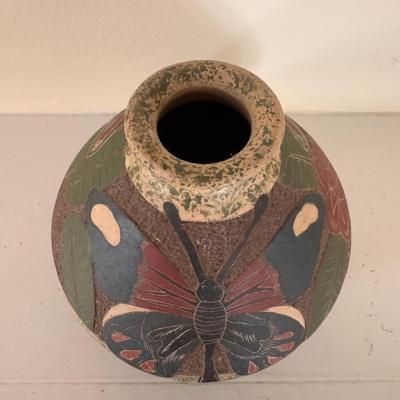 Ceramic and Cast Iron Bug-Themed Items (LR-DZ)