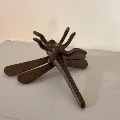 Ceramic and Cast Iron Bug-Themed Items (LR-DZ)