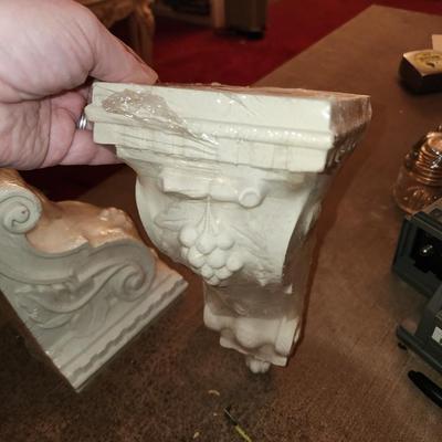Pair of wall sconces