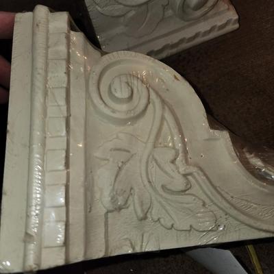 Pair of wall sconces