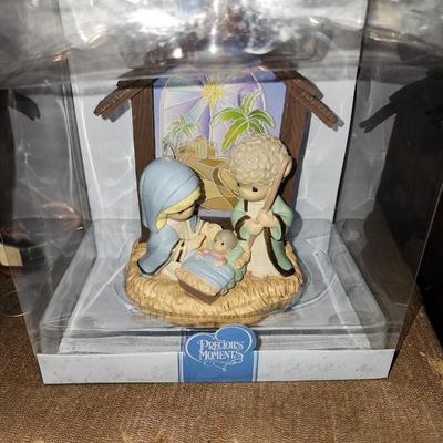 Precious moments nativity