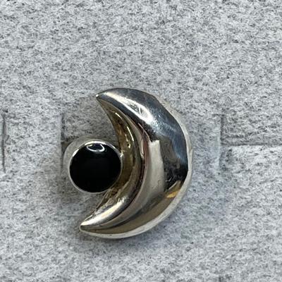 Estate onyx and sterling moon ring