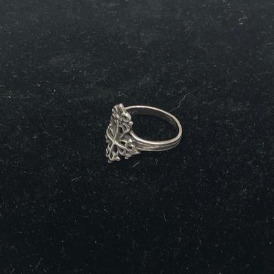 Sterling Silver Ring .925 Size 6