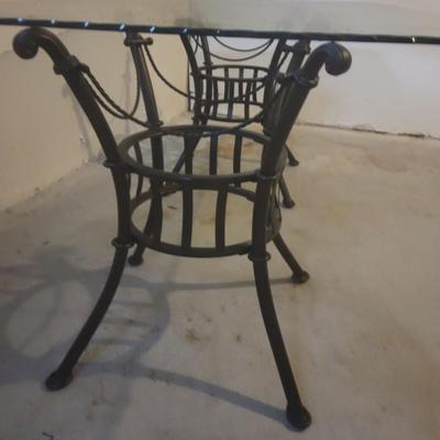 Kitchen/Dining Table With Beveled Glass Top
