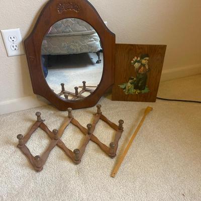 A HOME DECOR LOT FULL OF WONDERFUL WOODEN ITEMS