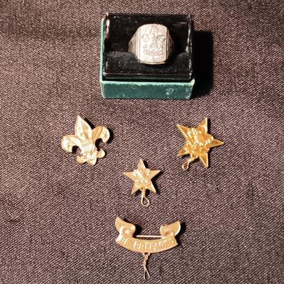 VINTAGE BOY SCOUTS OF AMERICA RING AND PINS