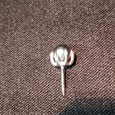 CUFFLINKS AND TIE TACKS