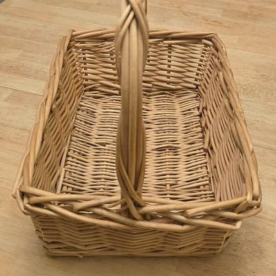 Vintage Wicker Gathering Basket/Flower Basket