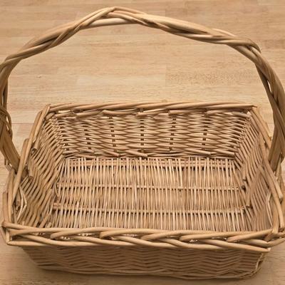 Vintage Wicker Gathering Basket/Flower Basket