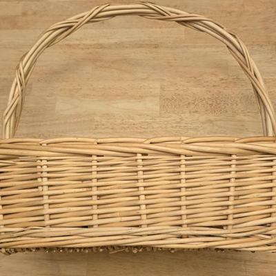 Vintage Wicker Gathering Basket/Flower Basket