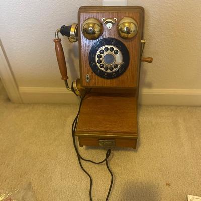 SPIRIT OF ST. LOUIS COLLECTORS EDITION REPLICA PHONE