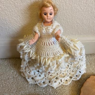 ANN GROVES POTTERY AND A SLEEPY EYE DOLL W/HAND CROCHETED DRESS