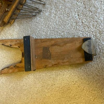 SYROCCO BURNWOOLD HORSE TIE RACK/BELT HANGER AND BOOT JACK