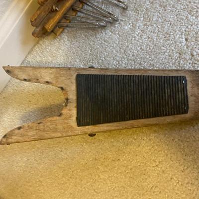 SYROCCO BURNWOOLD HORSE TIE RACK/BELT HANGER AND BOOT JACK