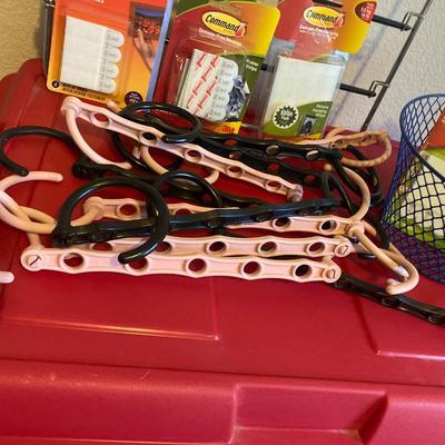 LAUNDRY PICTURE, A VARIETY OF HANGERS, TOTE AND COMMAND STICKIES