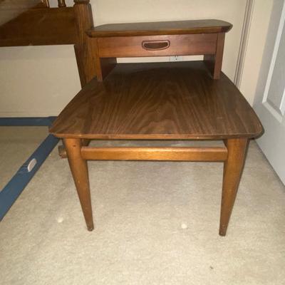 FULL SIZE BED AND LANE SIDE TABLE