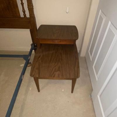 FULL SIZE BED AND LANE SIDE TABLE