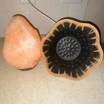 HIMALAYAN ROCK SALT LAMP AND UNIQUE CLAY BOWL