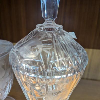 Vintage Etched Clear Glass Covered Pedestal Candy Dish