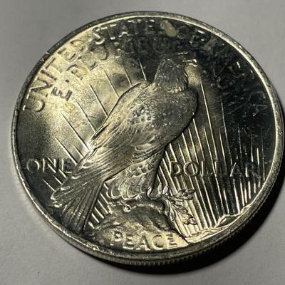 1922-P MS64 (UNCERTIFIED) QUALITY PEACE SILVER DOLLAR AS PICTURED. FREE DOMESTIC SHIPPING.
