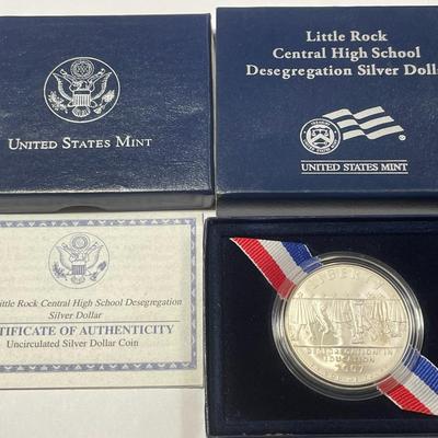 2007-P Little Rock High School Desegregation (BU) Commemorative Silver Dollar as Pictured. FREE DOMESTIC SHIPPING.