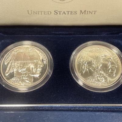 2001 US Mint Smithsonian American Buffalo Proof/BU Silver Dollars 2 Coin Set w/COA as Pictured. FREE DOMESTIC SHIPPING.