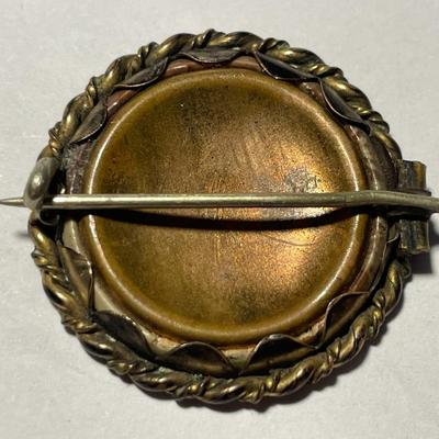 VICTORIAN ERA CHILD PHOTO PIN QUARTER SIZE 1" DIAMETER as Pictured. FREE DOMESTIC SHIPPING.