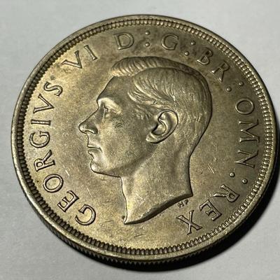 SCARCE GREAT BRITAIN 1937 SILVER CROWN AU58++ CONDITION MINTAGE 419,000 AS PICTURED. FREE DOMESTIC SHIPPING.