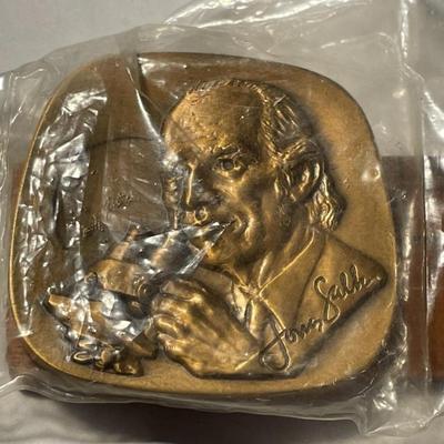 Vintage 1980 Jonas Salk Jewish American Hall of Fame Medicine Honoree SEALED in Cello Bronze Medallion by Artist Hal Reed & Magnes...