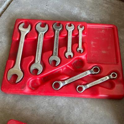 SOCKET SET, WEN 3/8" DRILL AND OTHER HAND TOOLS