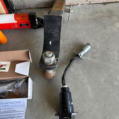 AUTOMOTIVE ITEMS
