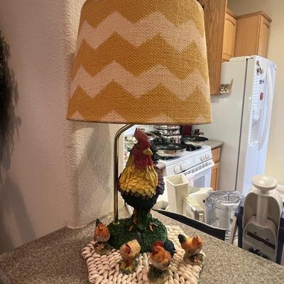 Rooster lamp