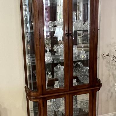 Curio cabinet