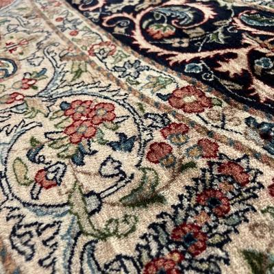 Round Oriental Area Rug 10.5" Diameter