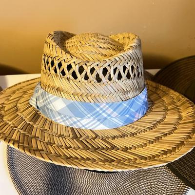 Lot of 5 Garden Outdoor Hats