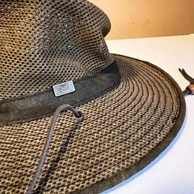 Lot of 5 Garden Outdoor Hats