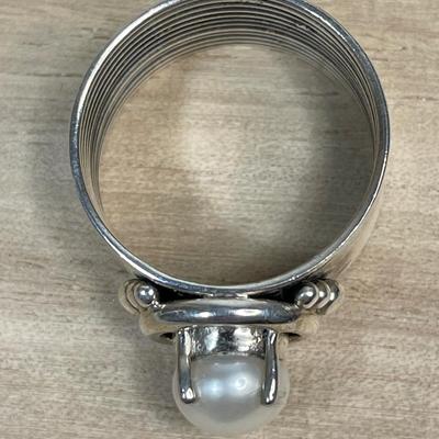 Wide Sterling and Pearl ring size 10