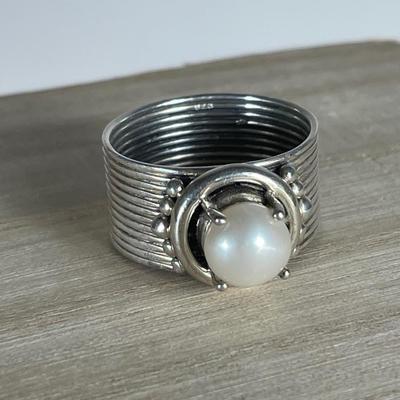 Wide Sterling and Pearl ring size 10