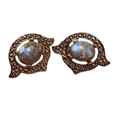 Vintage 1960s Sarah Coventry Daisy Design Faux Turquoise Clip-on Earrings