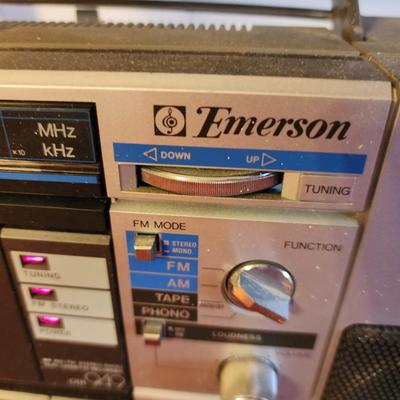 Emerson stereo. Works.
