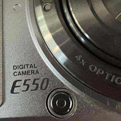 Fujifilm FinePix E550 Digital Camera