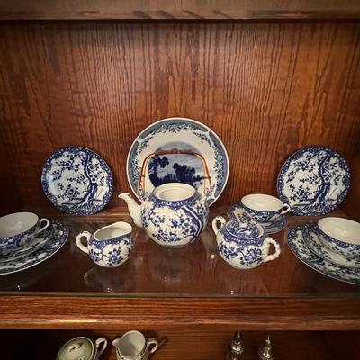 Vintage Japanese Blue Willow Tree Dishes