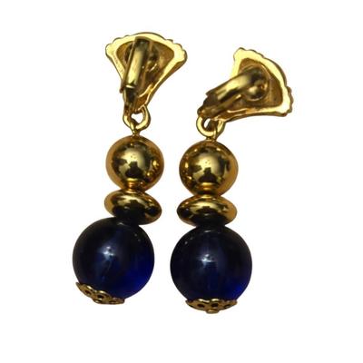 Vintage Avon Gold Tone Clip-on Earrings