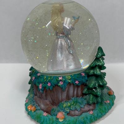 Barbie Musical Snowglobe